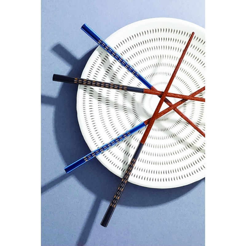 Chopsticks with Stroke Pattern