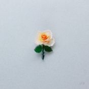 TU012RS Pixel Flower Badge Rose